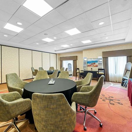 Hilton Garden Inn Plymouth Exterior photo
