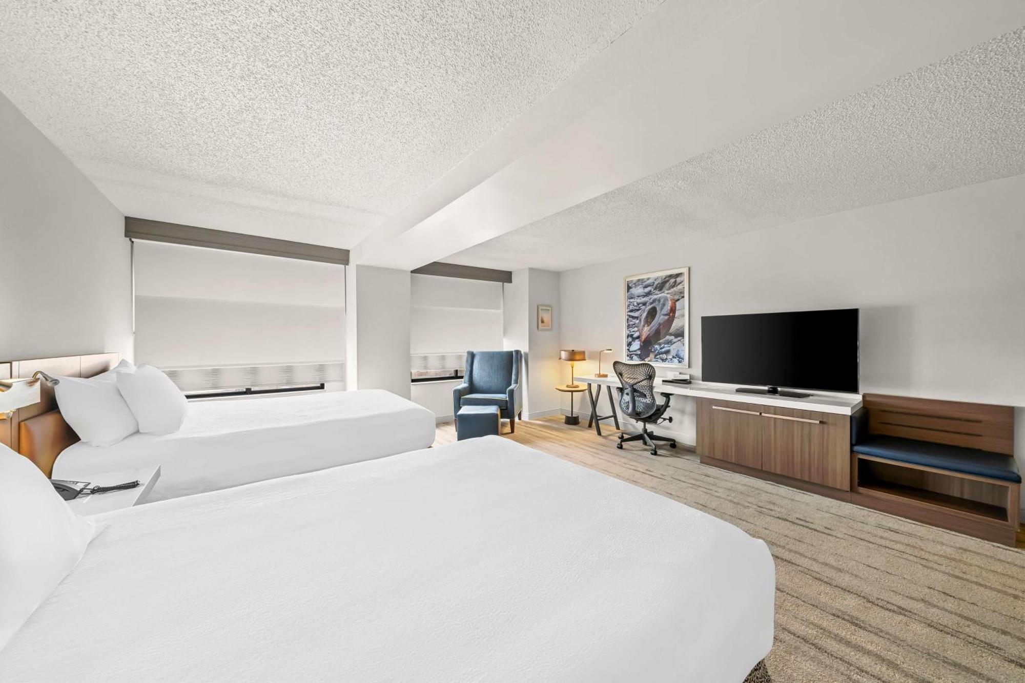 Hilton Garden Inn Plymouth Exterior photo